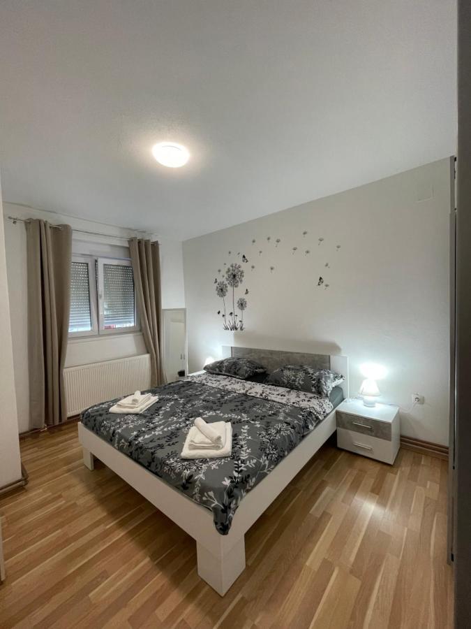 Apartment Holiday Zadar Dış mekan fotoğraf